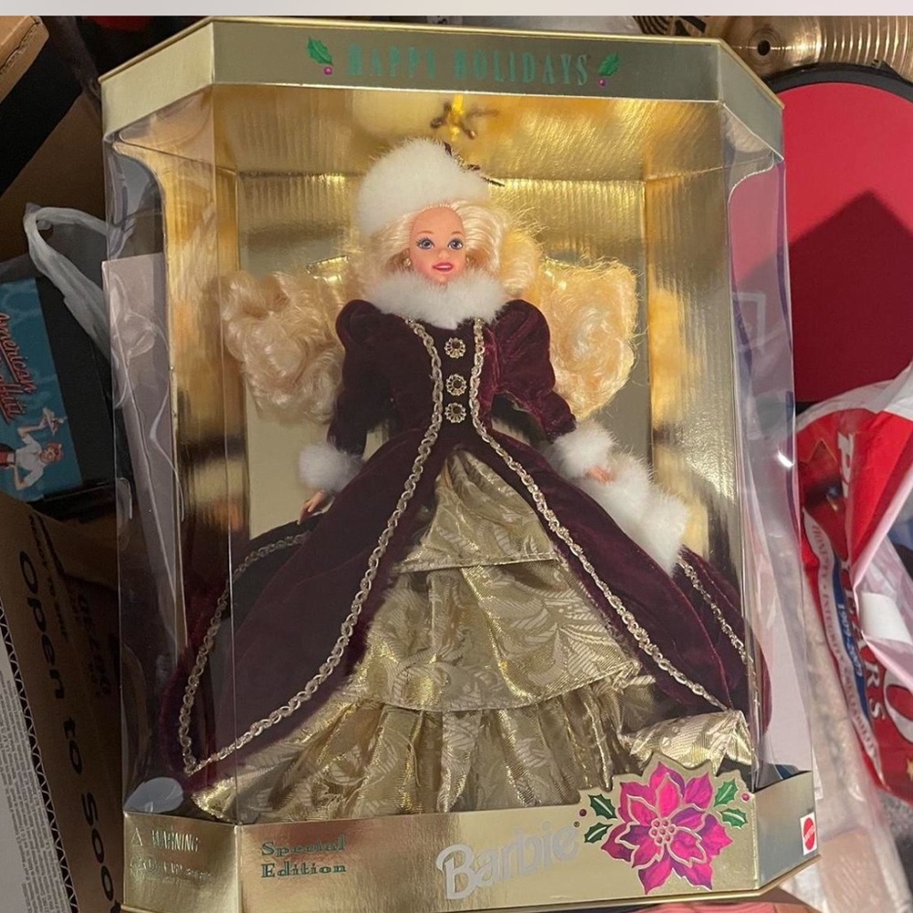 Barbie Hallmark Special Edition Holiday Doll 1996